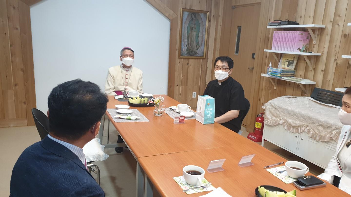 KakaoTalk_20220710_174121576_06.jpg