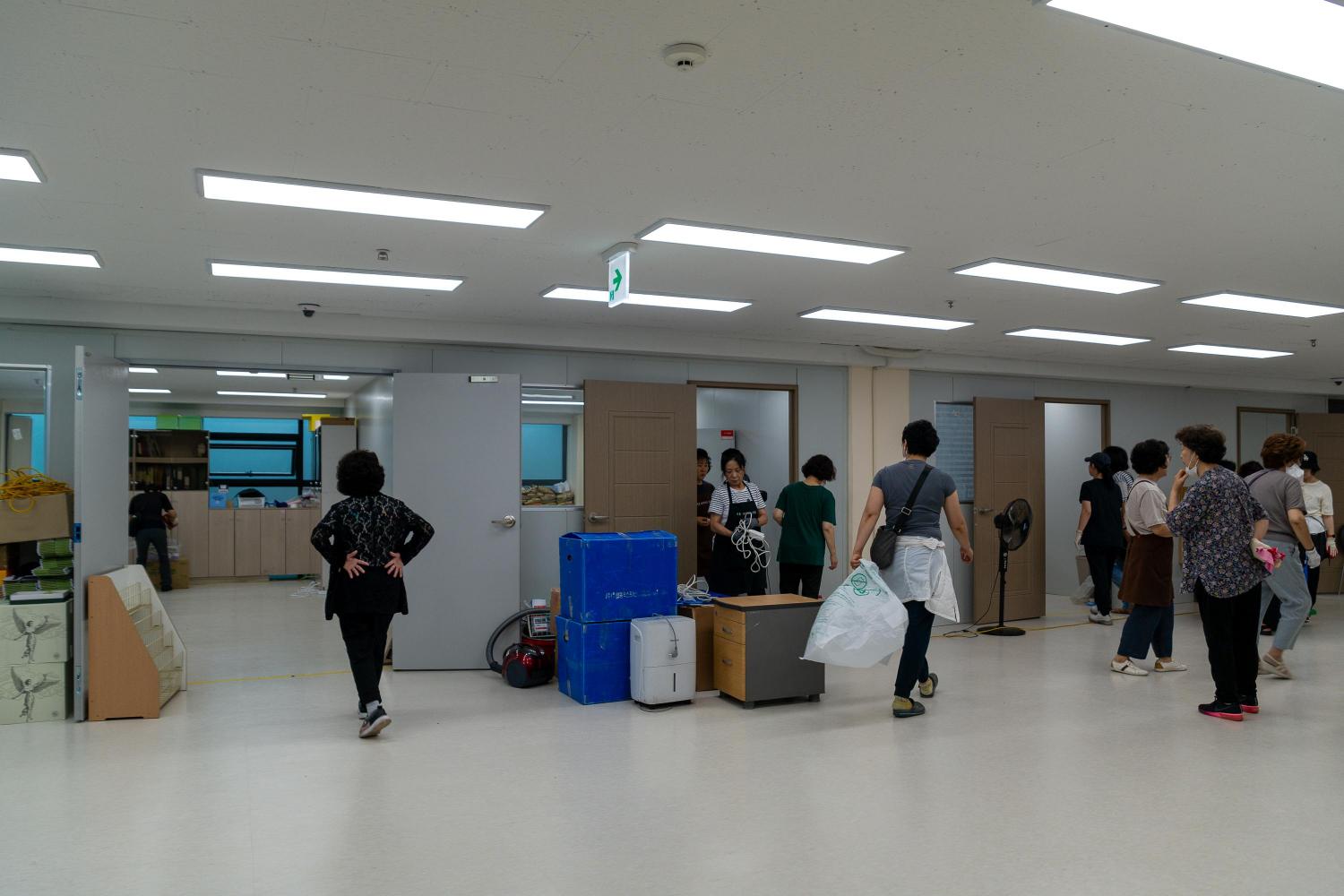 7071589.jpg