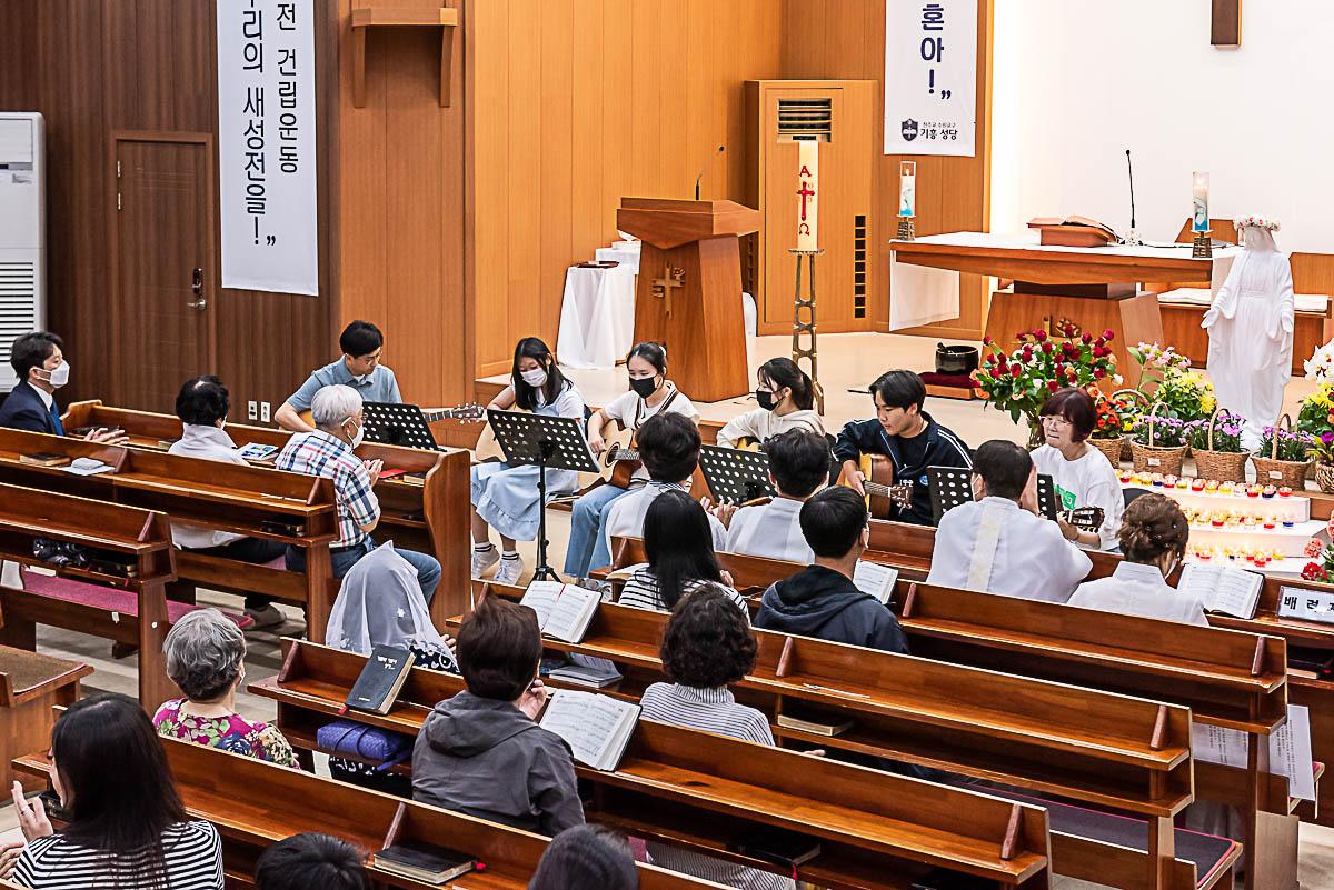 CDS9886.jpg