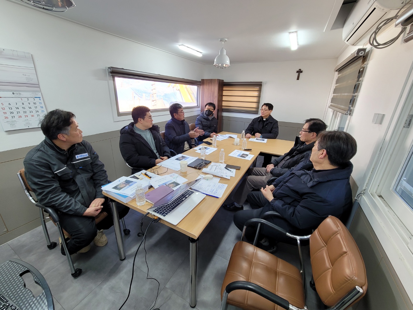 7. 2024.12.18(수)_2차 공정보고 회의.jpg